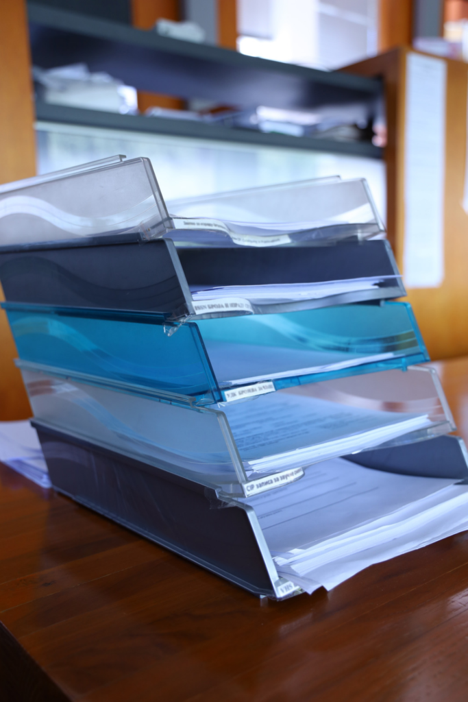 Desk tray