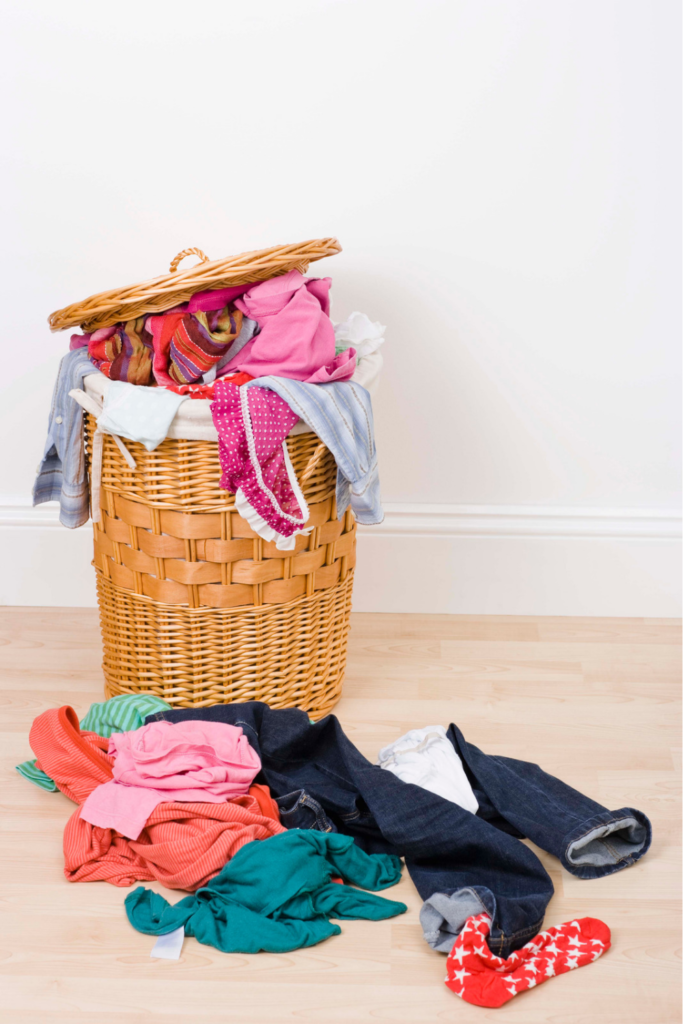 Laundry hamper